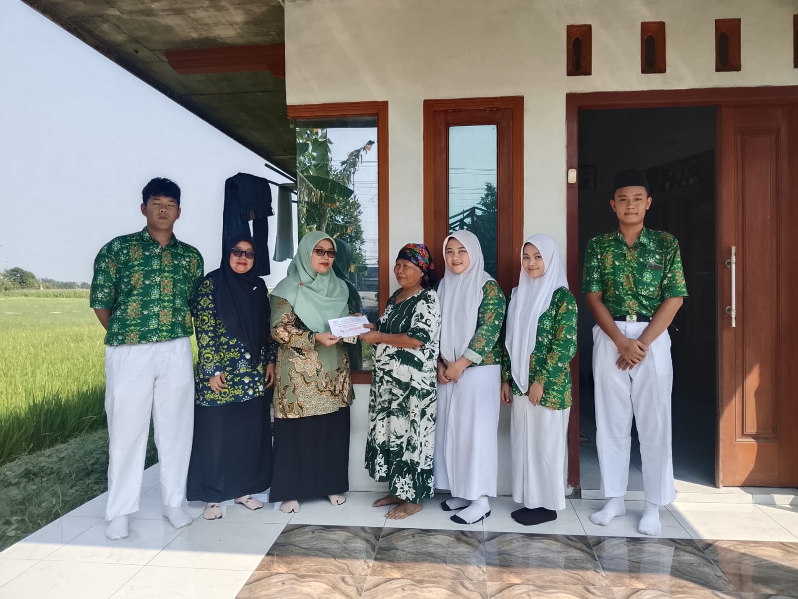 Siswa MA NU 06…